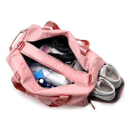 Waterproof Fitness Sports Travel Duffel Bag - Versatile Weekender for Men and Women - PakVero
